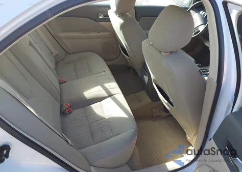 2011 Ford Fusion Se z USA, uszkodzony, nr VIN 3FAHP0HA4BR187537